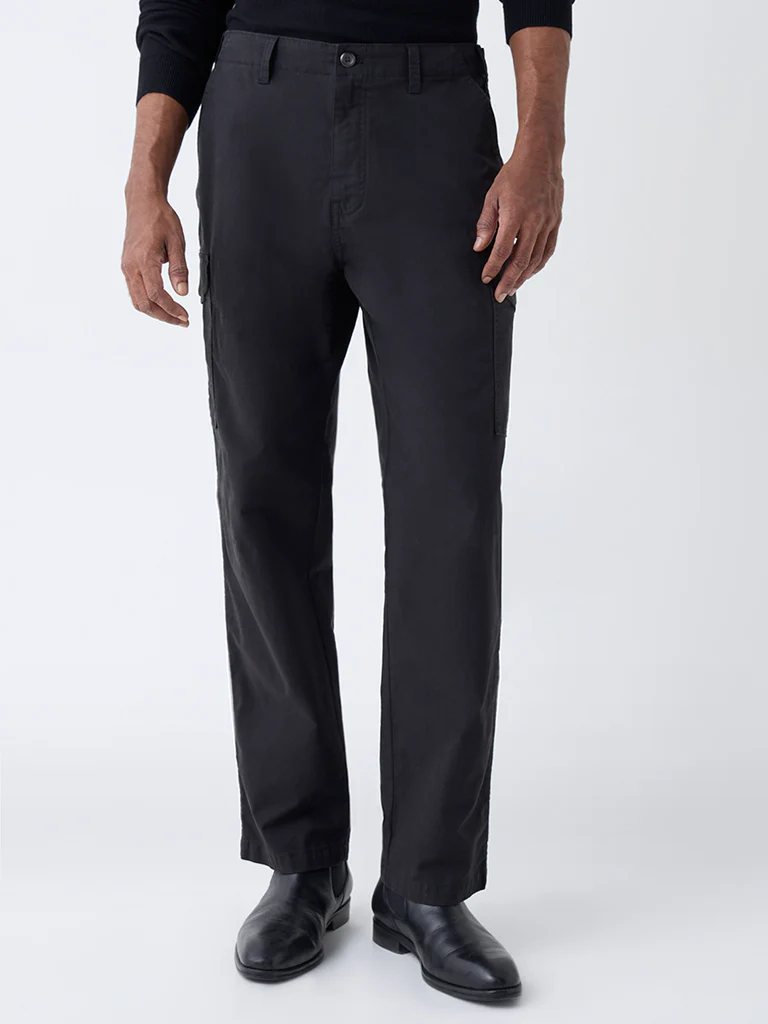 WES Casuals Black Relaxed-Fit Cotton-Blend Trousers - Image 3