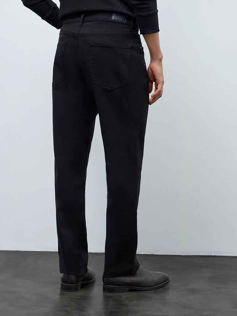WES Casuals Black Relaxed-Fit Mid-Rise Jeans - Image 4