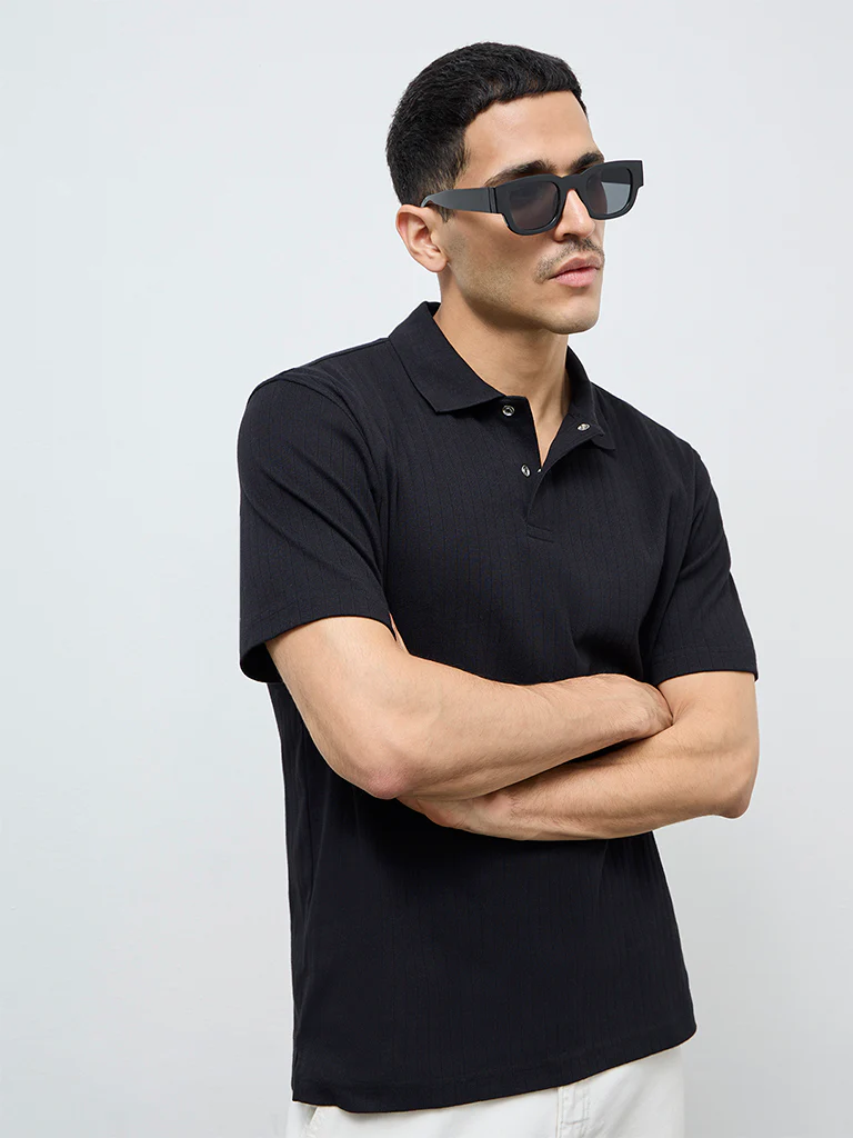 WES Casuals Black Textured Slim-Fit T-Shirt