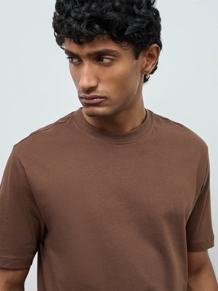WES Casuals Dark Brown Solid Relaxed-Fit Cotton T-Shirt - Image 4
