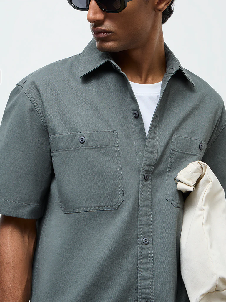 WES Casuals Dark Green Relaxed-Fit Cotton Shirt - Image 3