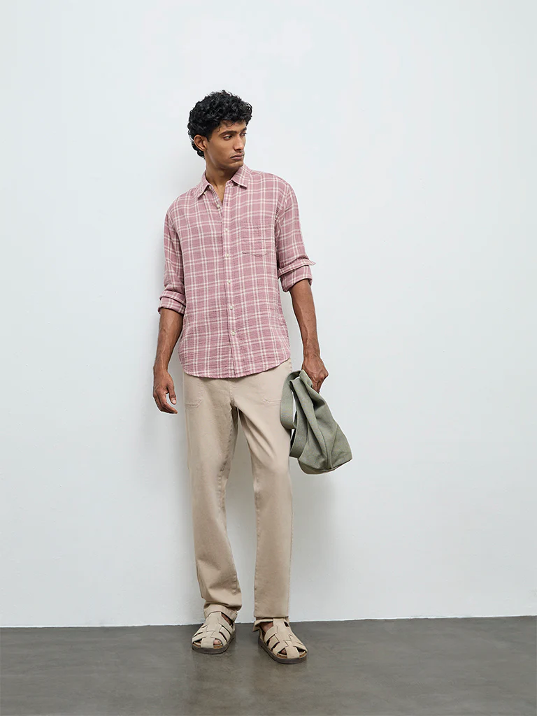 WES Casuals Dusty Pink Checks Relaxed-Fit Cotton Shirt - Image 3