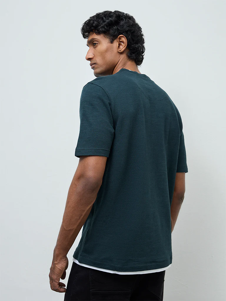 WES Casuals Green Textured Relaxed-Fit Cotton T-Shirt - Image 5