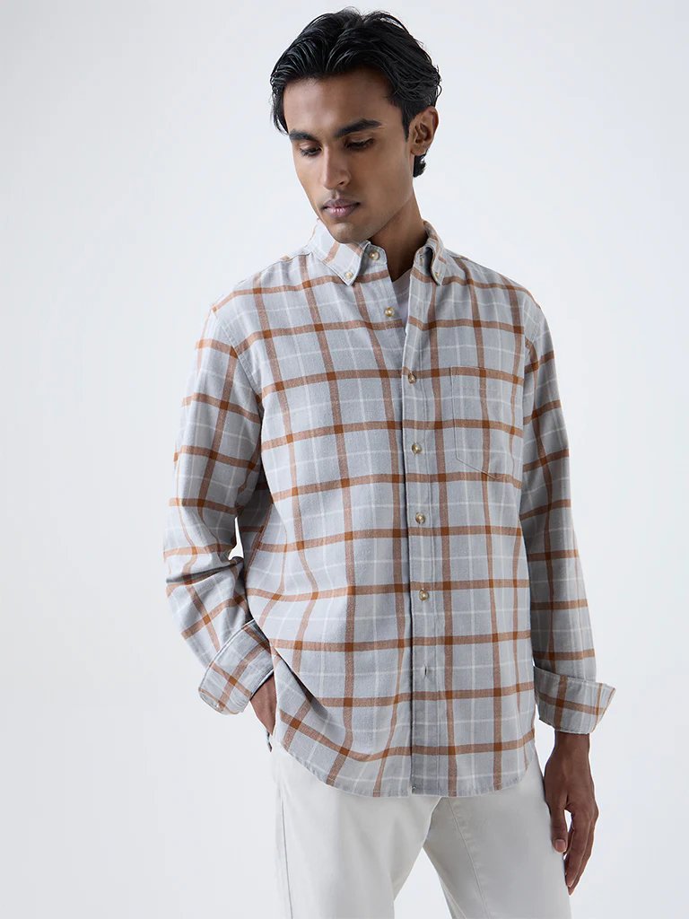 WES Casuals Grey Checkered Relaxed-Fit Cotton-Blend Shirt - Image 2