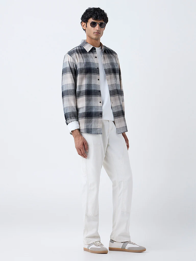 WES Casuals Grey Checks Printed Relaxed-Fit Cotton-Blend Shirt - Image 2
