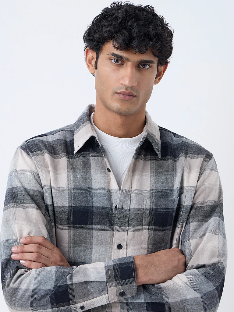 WES Casuals Grey Checks Printed Relaxed-Fit Cotton-Blend Shirt - Image 3