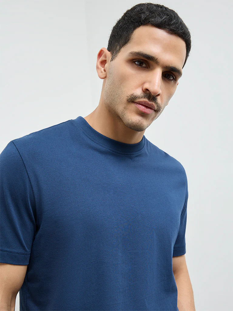 WES Casuals Indigo Solid Slim-Fit Cotton T-Shirt - Image 4