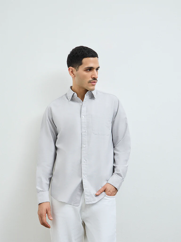 WES Casuals Light Grey Solid Relaxed-Fit Cotton Shirt