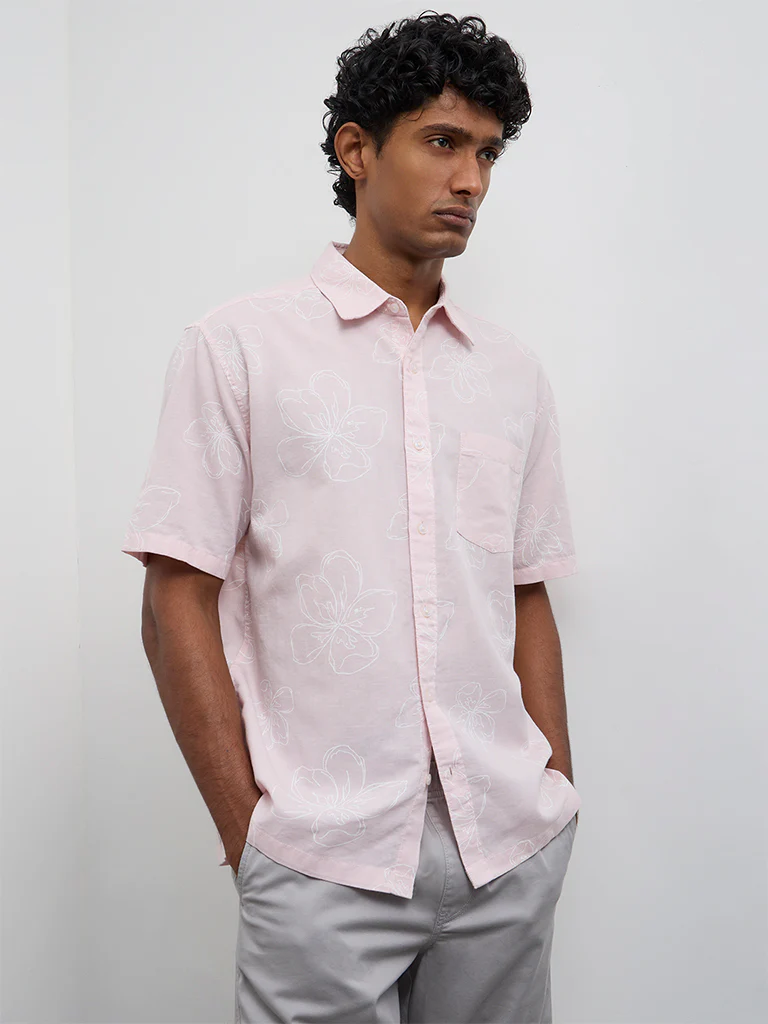 WES Casuals Light Pink Floral Relaxed-Fit Cotton-Blend Shirt - Image 2