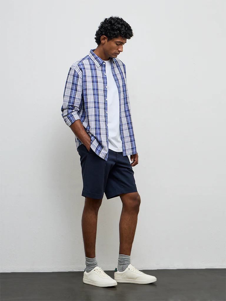WES Casuals Navy Checkered Relaxed-Fit Cotton-Blend Shirt - Image 2