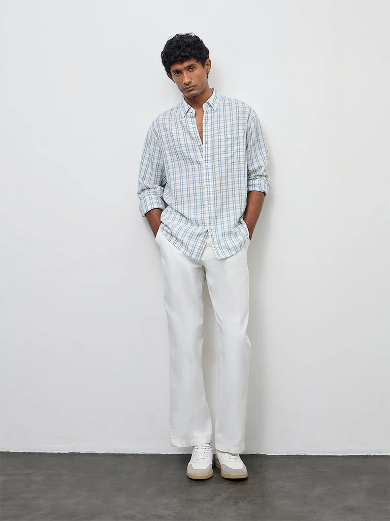WES Casuals Off-White Checks Relaxed-Fit Cotton-Blend Shirt - Image 2