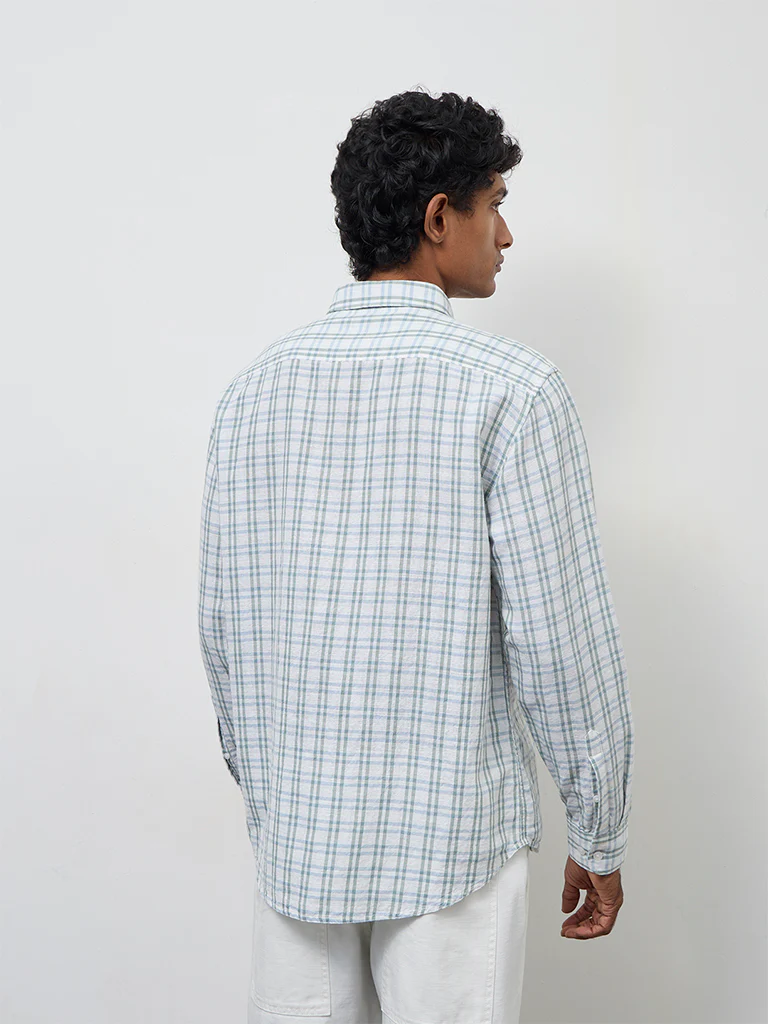 WES Casuals Off-White Checks Relaxed-Fit Cotton-Blend Shirt - Image 4