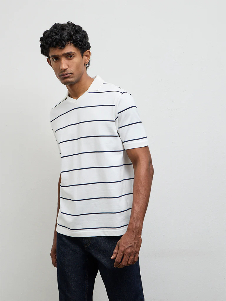 WES Casuals Off-White Striped Relaxed Fit T-Shirt