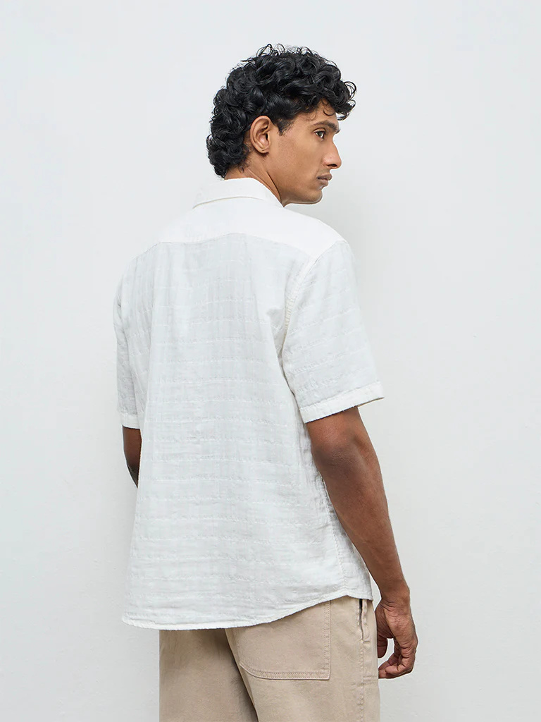 WES Casuals Off-White Textured Relaxed-Fit Cotton Shirt - Image 4