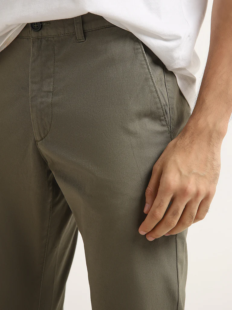 WES Casuals Olive Cotton-Blend Slim Fit Mid Rise Chinos - Image 3