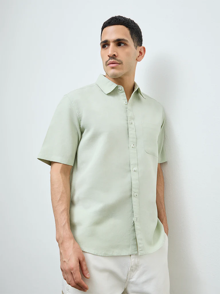 WES Casuals Sage Solid Relaxed-Fit Linen-Blend Shirt