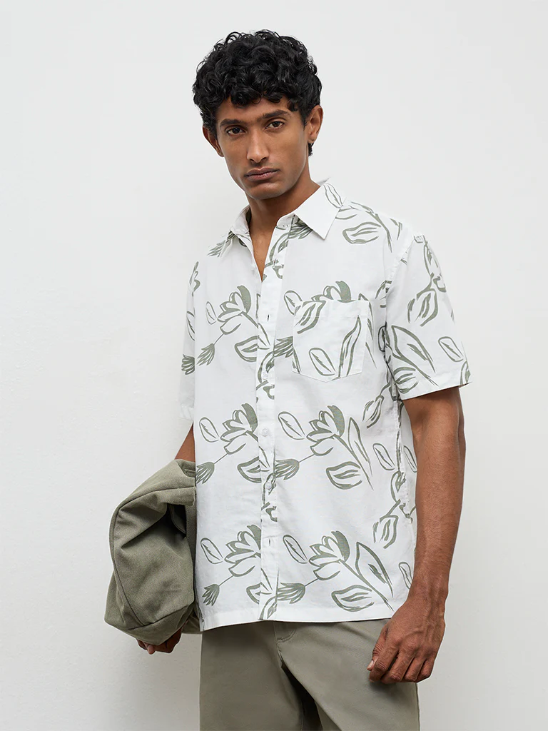WES Casuals White Printed Relaxed-Fit Cotton-Blend Shirt - Image 2
