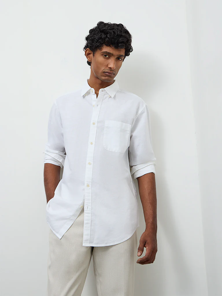 WES Casuals White Relaxed-Fit Cotton-Blend Shirt