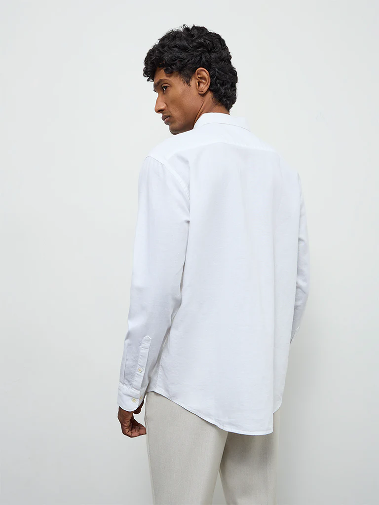 WES Casuals White Relaxed-Fit Cotton-Blend Shirt - Image 4