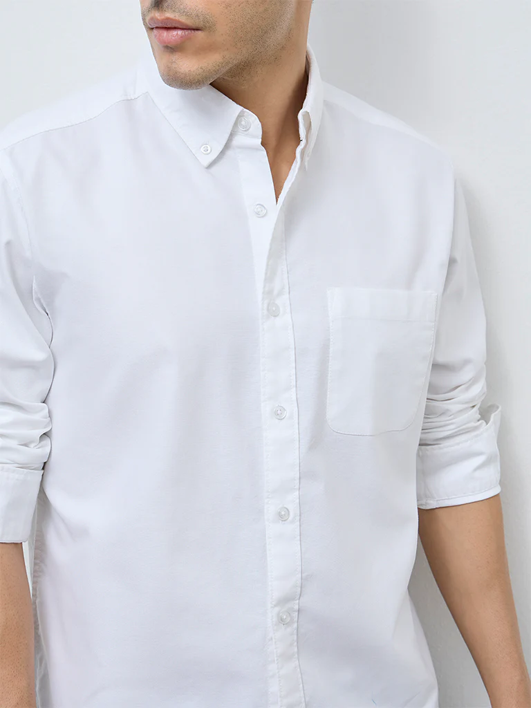 WES Casuals White Solid Relaxed-Fit Cotton Shirt - Image 4