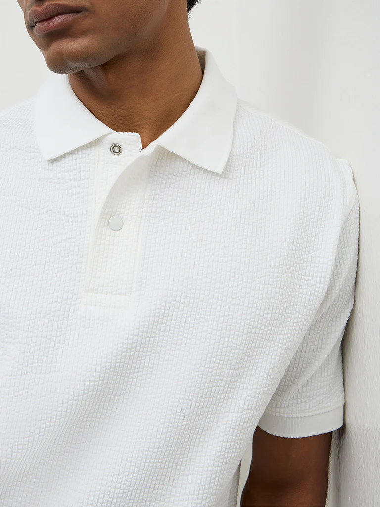 WES Casuals White Textured Relaxed-Fit Polo T-Shirt - Image 4