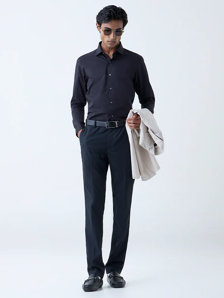 WES Formals Black Solid Ultra-Slim Fit Cotton-Blend Shirt - Image 3