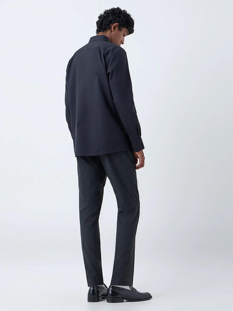 WES Formals Dark Grey Checks Relaxed Fit Mid-Rise Trousers - Image 4