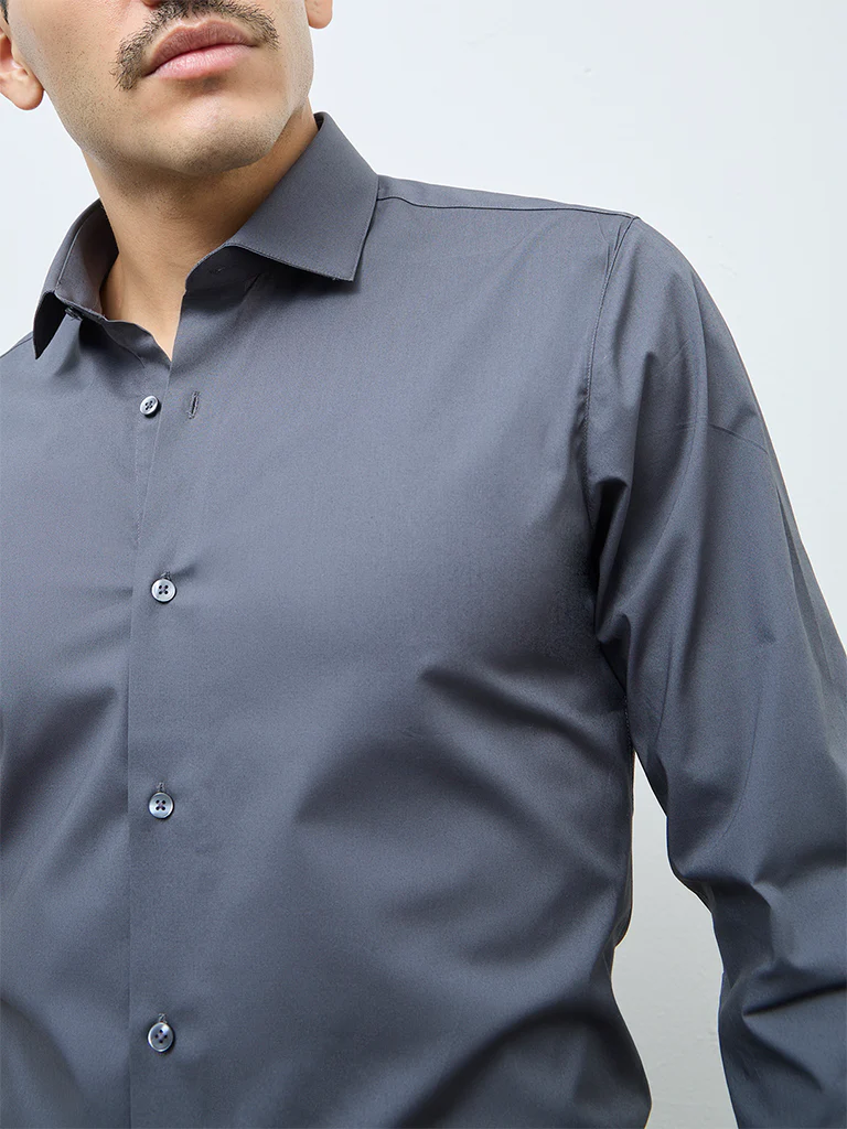 WES Formals Dark Grey Solid Ultra Slim-Fit Cotton-Blend Shirt - Image 4