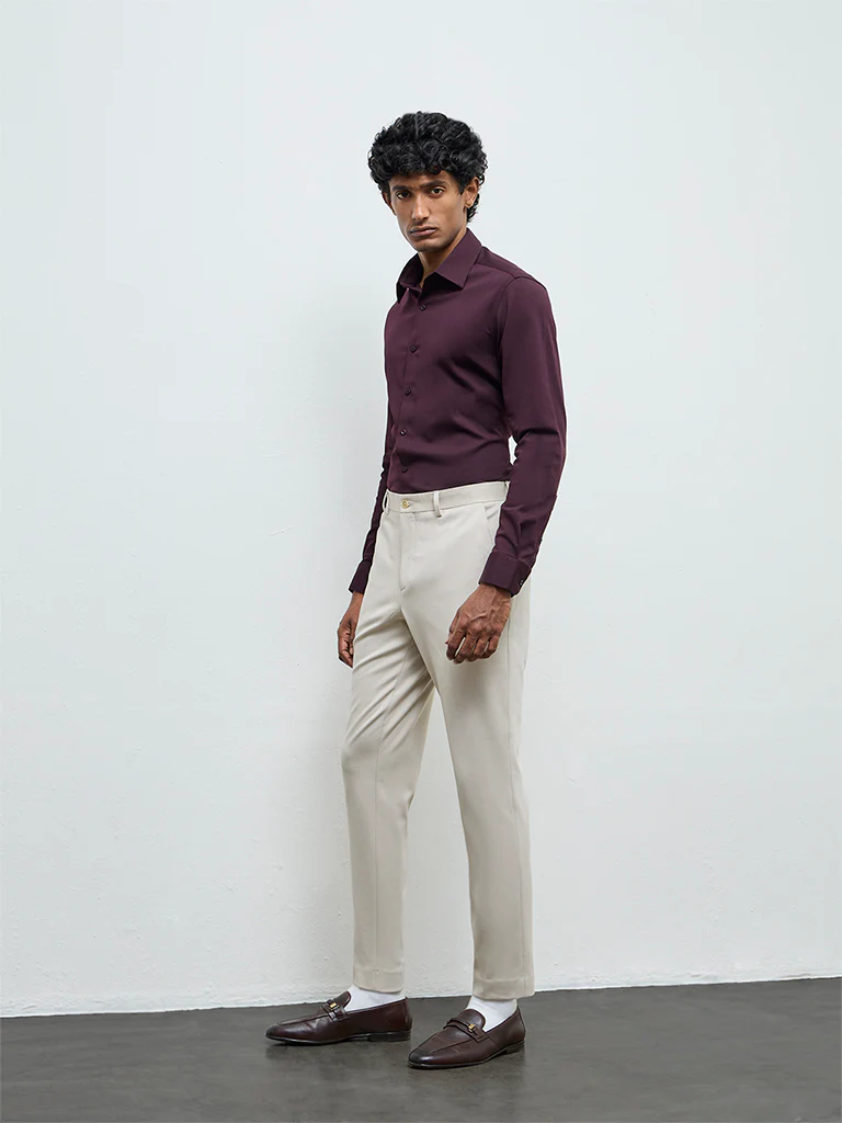 WES Formals Dark Wine Slim-Fit Cotton-Blend Shirt - Image 3