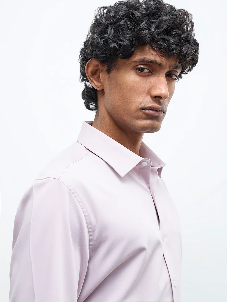 WES Formals Dusty Pink Solid Slim-Fit Shirt - Image 3
