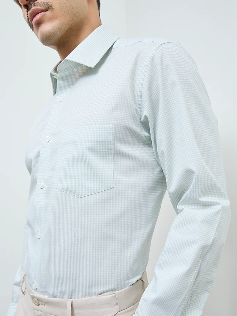 WES Formals Green Checkered Relaxed-Fit Cotton Shirt - Image 3