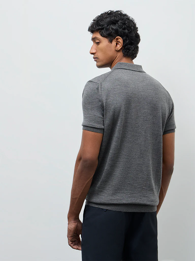 WES Formals Grey Knit-Textured Relaxed-Fit Polo T-Shirt - Image 5