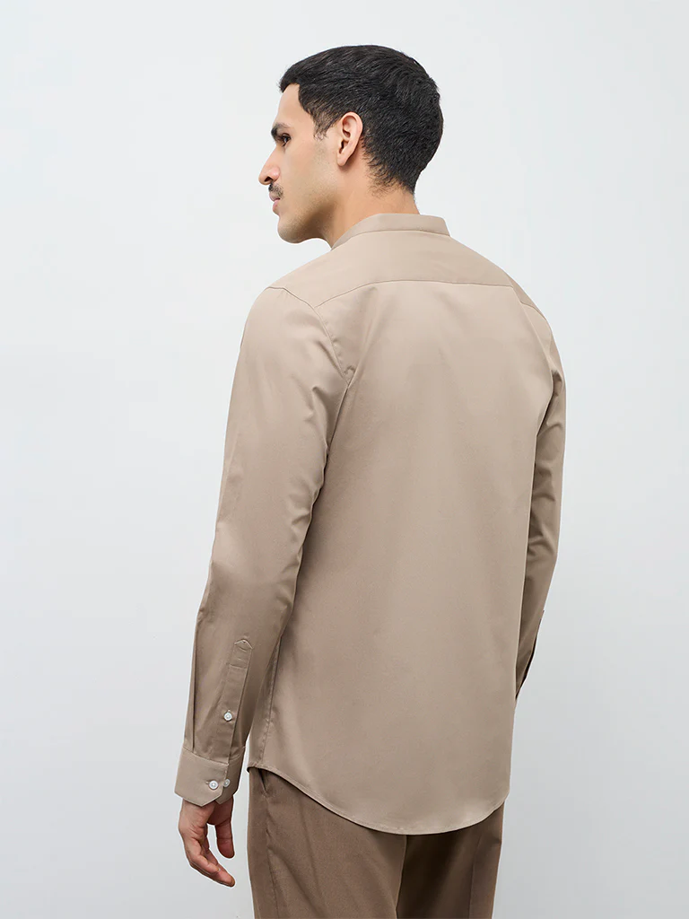 WES Formals Khaki Solid Slim-Fit Cotton-Blend Shirt - Image 5