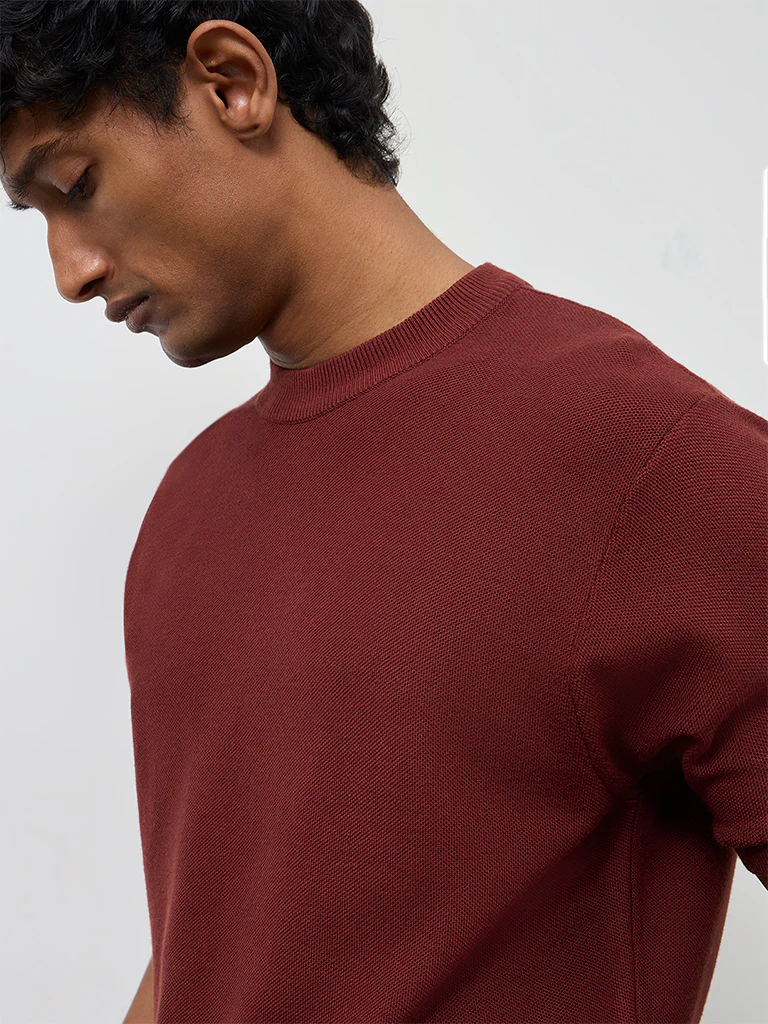 WES Formals Rust Knit-Textured Slim-Fit T-Shirt - Image 4