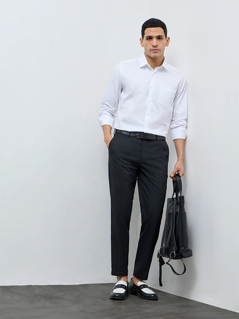 WES Formals White Solid Slim-Fit Cotton Shirt
