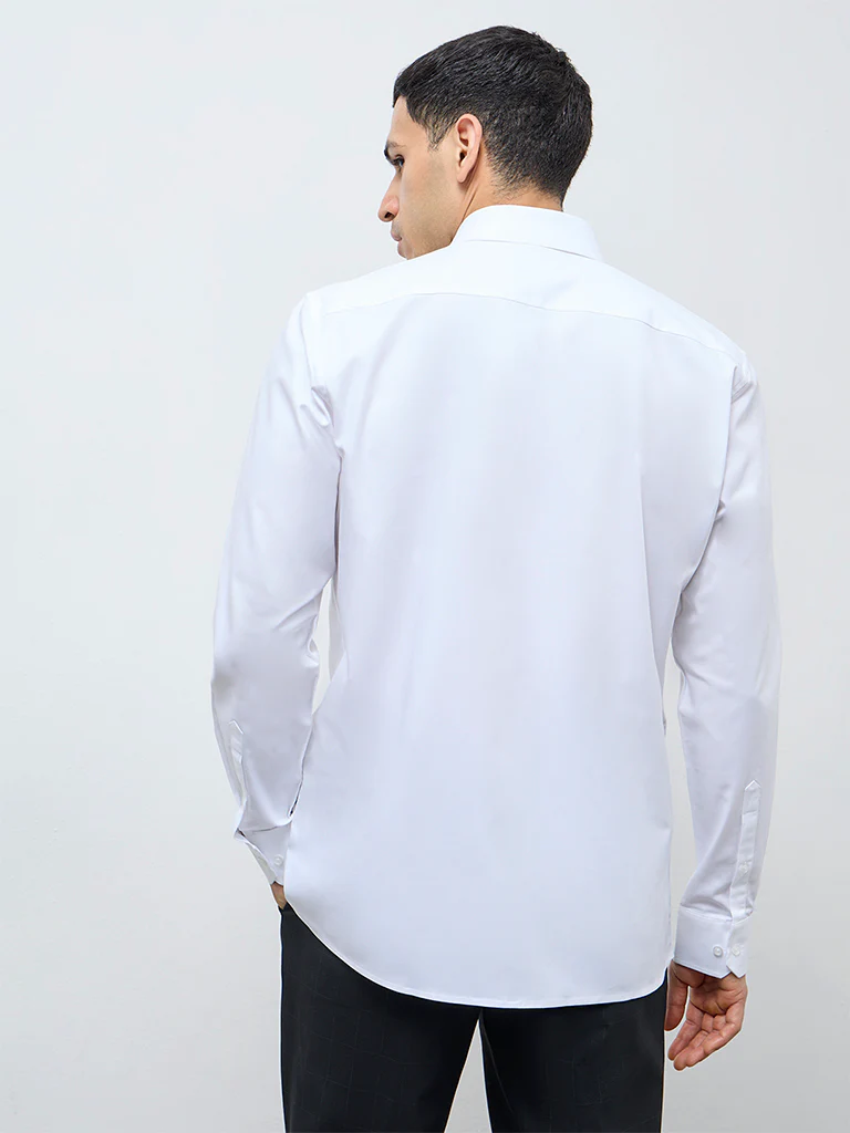 WES Formals White Solid Slim-Fit Cotton Shirt - Image 4