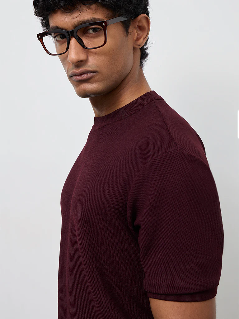 WES Formals Wine Knit-Textured Slim-Fit T-Shirt - Image 4