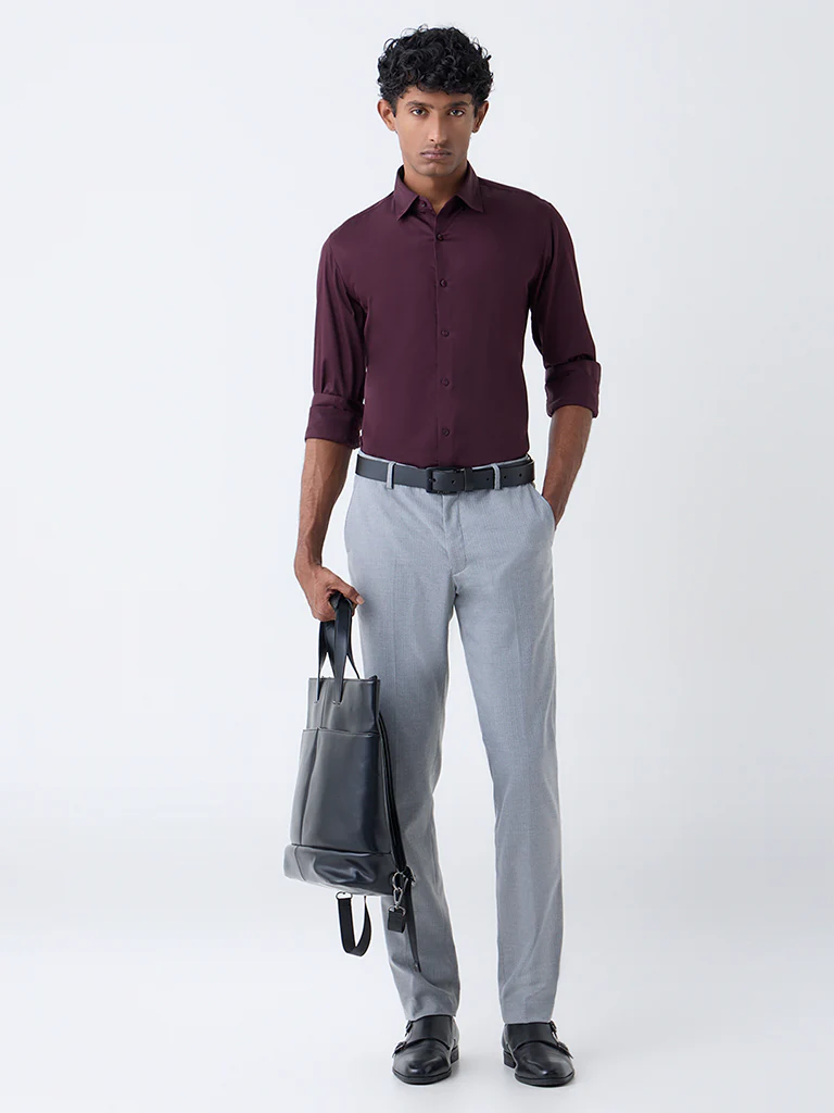 WES Formals Wine Solid Slim-Fit Cotton-Blend Shirt - Image 4
