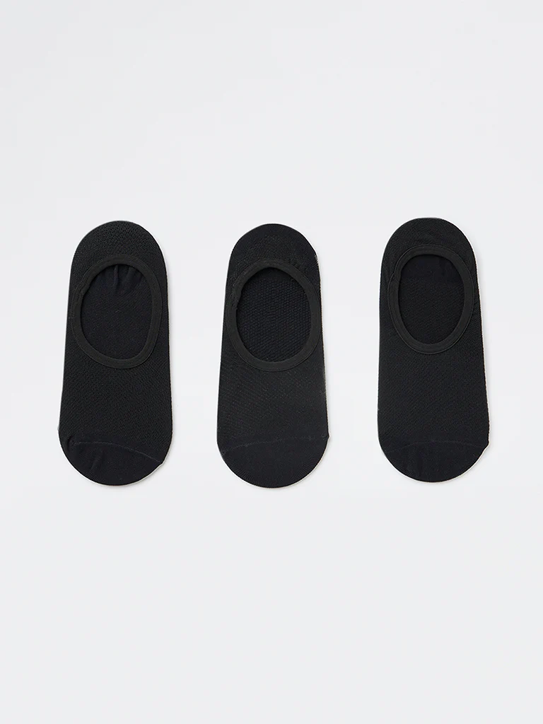 WES Lounge Black Invisible No Show Cotton-Blend Socks - Pack of 3