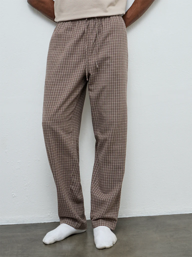 WES Lounge Brown Relaxed-Fit Mid-Rise Cotton Pyjamas - Image 2