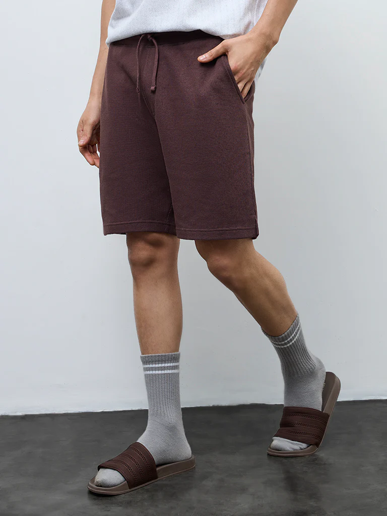 WES Lounge Brown Waffle-Textured Regular-Fit Mid-Rise Cotton-Blend Shorts - Image 3