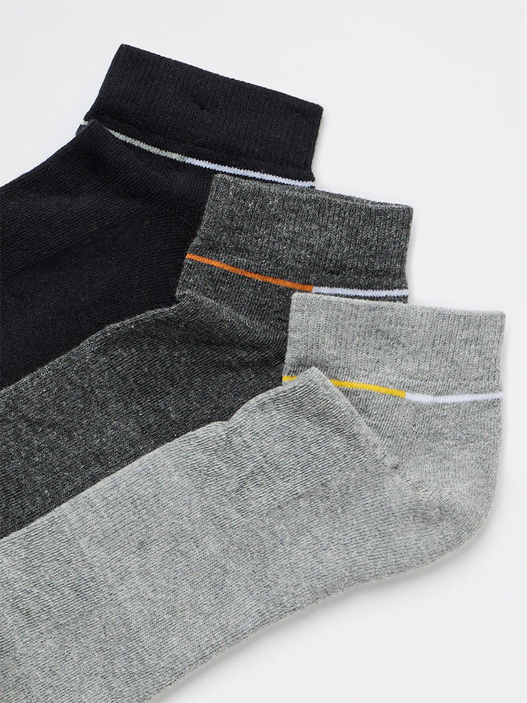 WES Lounge Grey Cotton-Blend Trainer Socks - Pack of 3 - Image 3