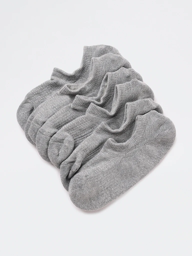 WES Lounge Grey Solid Cotton-Blend No Show Socks - Pack of 3 - Image 2