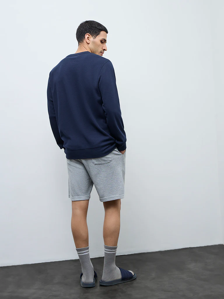 WES Lounge Grey Waffle-Textured Regular-Fit Mid-Rise Cotton-Blend Shorts - Image 5