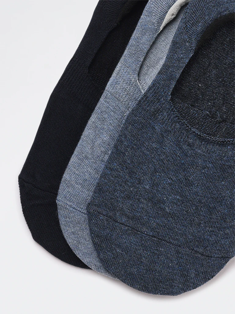 WES Lounge Navy Invisible No Show Cotton-Blend Socks - Pack of 3 - Image 4