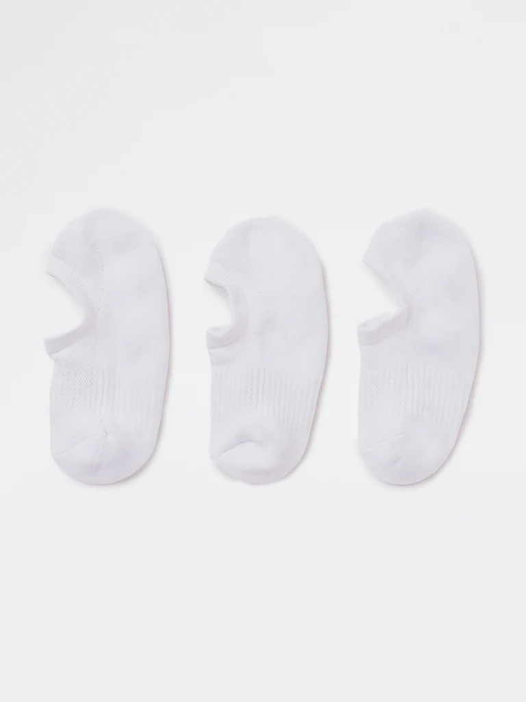 WES Lounge White Textured Cotton-Blend Socks - Pack of 3