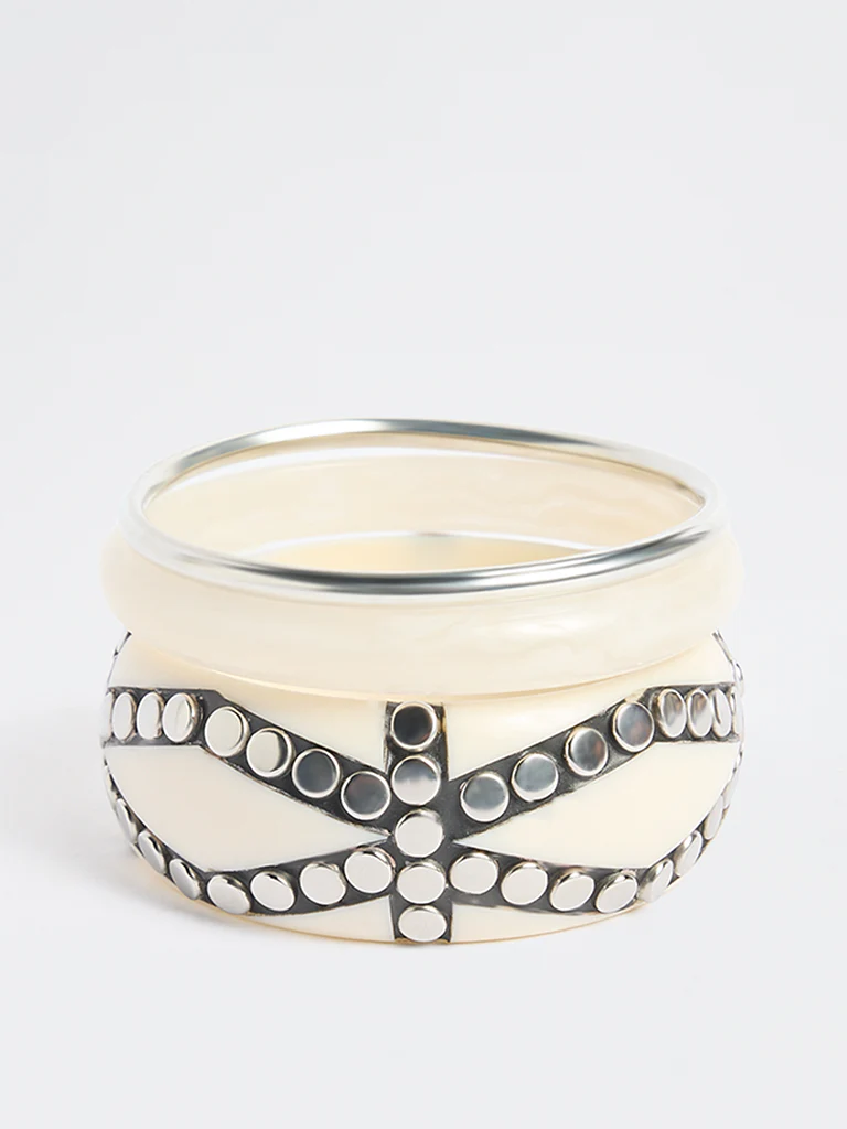 Westside Accessories Beige Resin and Metal Bangles - Pack of 3 - Image 2