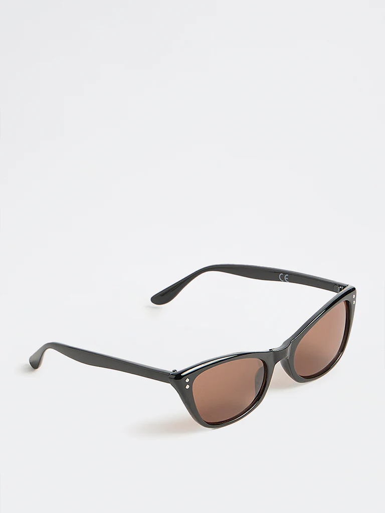 Westside Accessories Black Cat-Eye Sunglasses with Pouch - Image 2