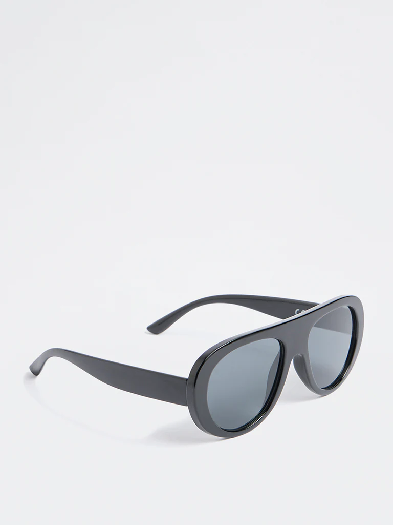 Westside Accessories Black Fancy Sunglasses - Comes with a Pouch and Cleaning Cloth - Image 2