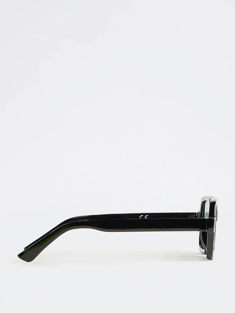 Westside Accessories Black Rectangluar Sunglasses with Pouch - Image 3